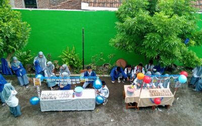 UJIAN PRAKTEK KEWIRAUSAHAAN DIKEMAS DALAM BENTUK BAZAR DAN PAMERAN SENI RUPA – FISIKA – KIMIA – BIOLOGI – GEOGRAFI – SEJARAH SMA SABILUTH THOYYIB KOTA PASURUAN TAHUN PELAJARAN 2023-2024